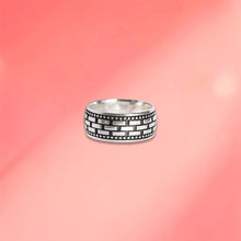 Bold Links: 925 Sterling Silver Oxidized Statement Ring with Cubic Zirconia Detailing