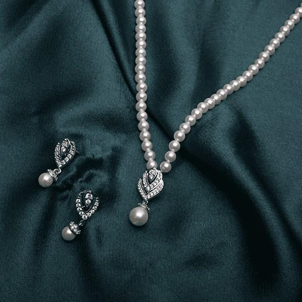 Classic Pearl & Silver Necklace Set with Cubic Zirconia – A Graceful Blend of Elegance and Sparkle