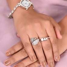 Modern Elegance Silver Ring with Pearls & Cubic Zirconia – A Chic Statement of Style