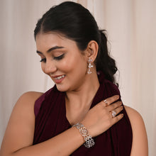 Elegant 925 Sterling Silver Bracelet with Heart Motifs & Cubic Zirconia – Where Romance Meets Radiance