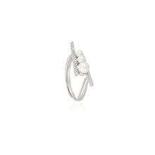 Modern Elegance Silver Ring with Pearls & Cubic Zirconia – A Chic Statement of Style