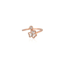 Rose Gold Plated Clover Ring in 925 Sterling Silver – A Lucky Charm with a Sparkle Twist
