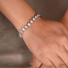 Elegant 925 Sterling Silver Heart Bracelet with Sparkling Cubic Zirconia – A Timeless Symbol of Love and Grace