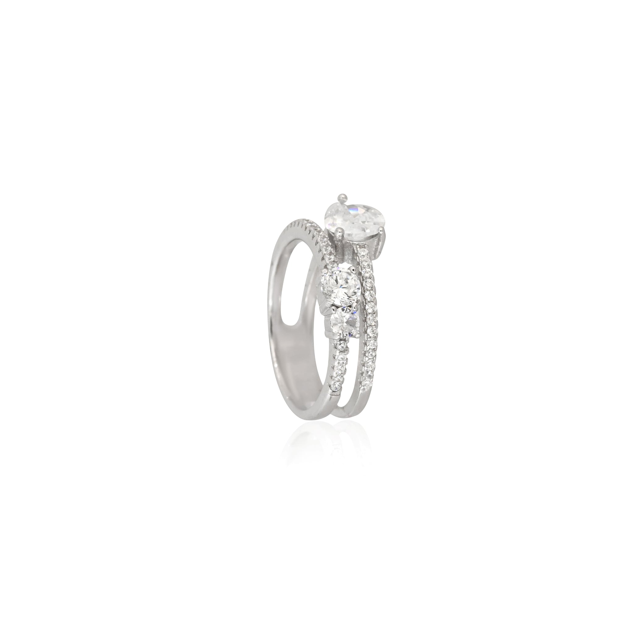 Elegant Parallel Split Shank Silver Ring with Cubic Zirconia – Timeless Sparkle & Contemporary Style