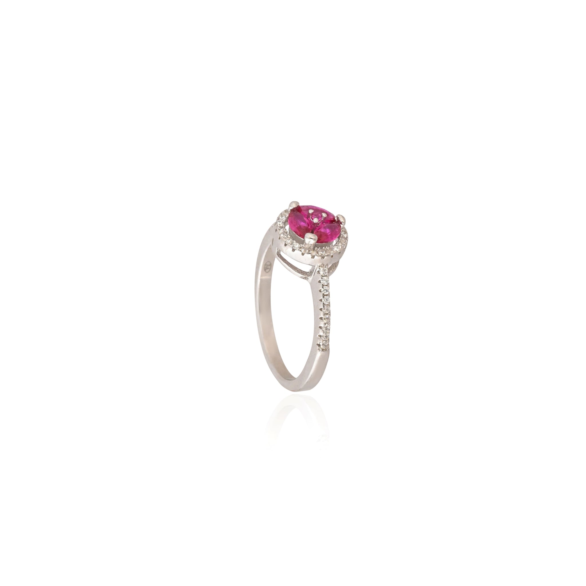 Elegant Silver Ring with Pink Cubic Zirconia – Dazzling Sparkle, Timeless Charm
