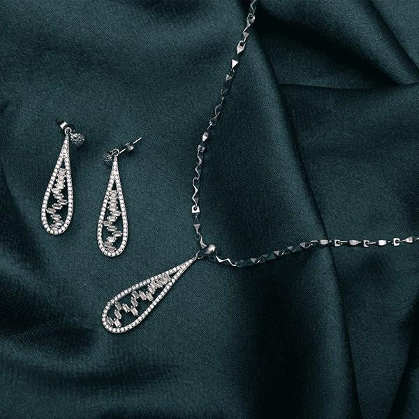 Elegant Teardrop Cubic Zirconia Earring & Pendant Set in Pure Silver – Sparkle with Grace