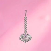 Graceful_925_Sterling_Silver_Maang_Tikka_with_Cubic_Zirconia_Traditional_Sparkle_Modern_Soul-BG
