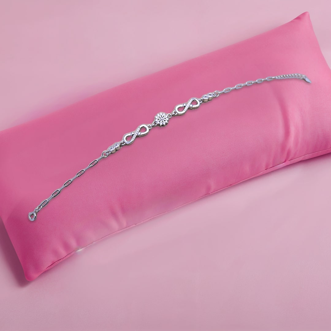 Infinite Flower Silver Bracelet – A Symbol of Timeless Beauty and Connection