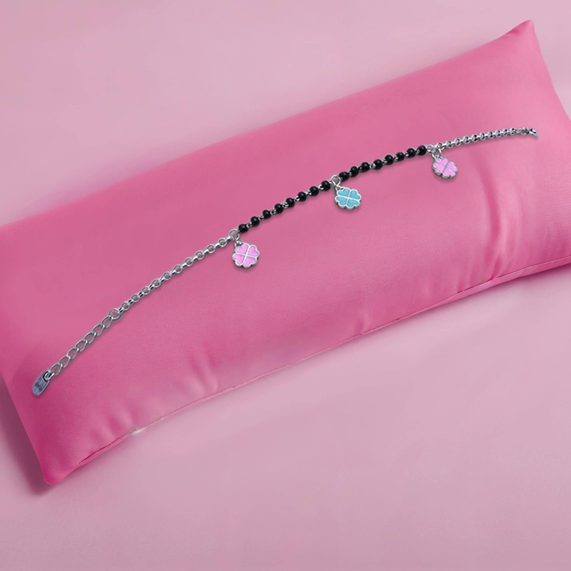 Pure Elegance: Minimalist Sterling Silver Bracelet for Everyday Chic