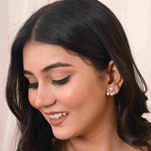 Rose Gold Heart Drop Earrings in 925 Sterling Silver with Cubic Zirconia – Sweet Sparkle, Timeless Charm-Model