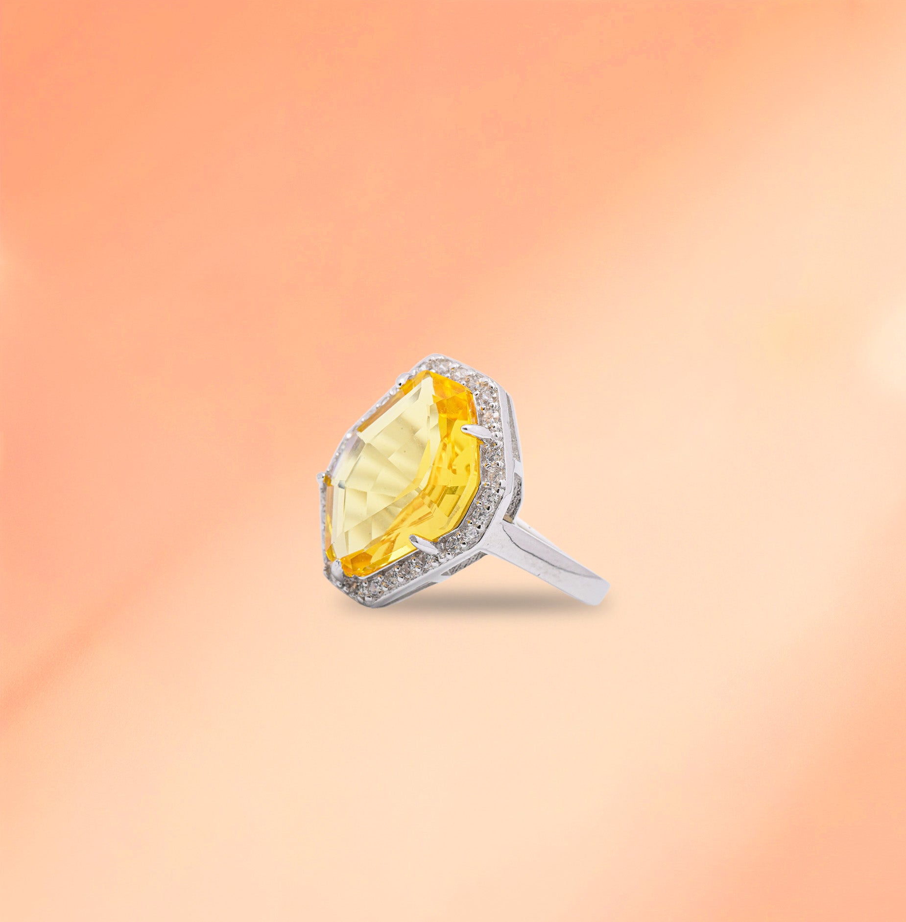 The Yellow Haze Unshaped Stone Women Ring